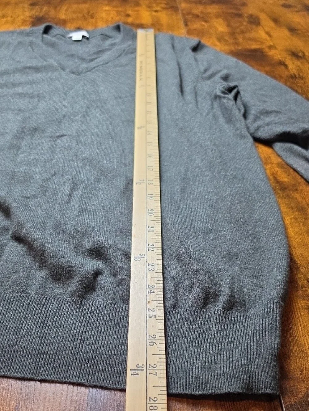 GAP | Cotton Cashmere V-Neck Knit Sweater Dark Olive Classic | L